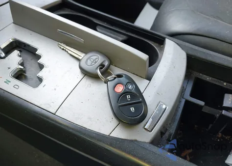 2006 Toyota Avalon Touring z USA, uszkodzony, nr VIN 4T1BK36B76U156644